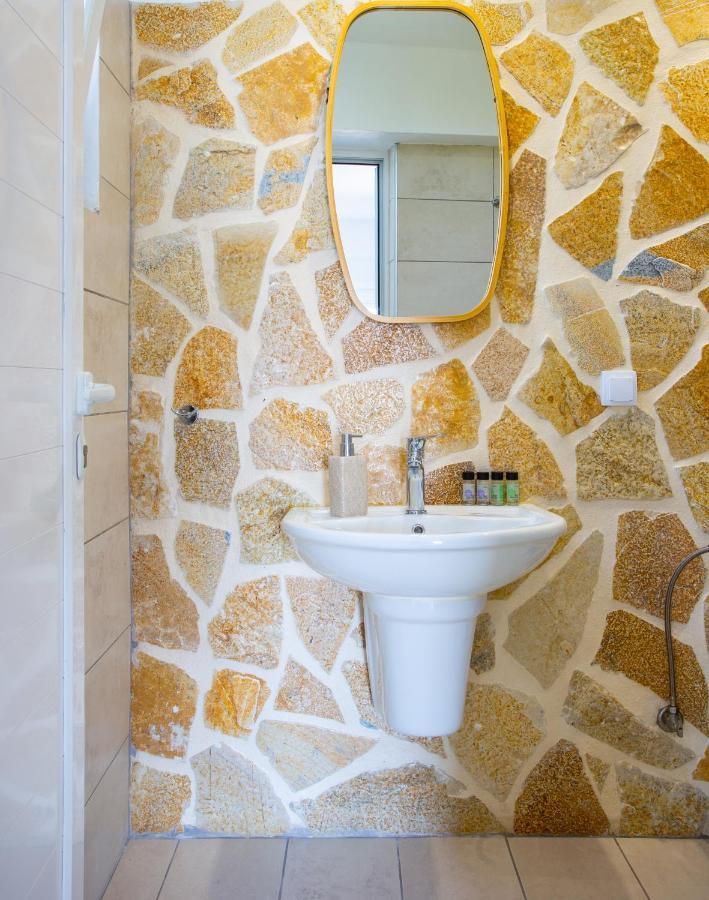 Limniónas The Life Suites מראה חיצוני תמונה
