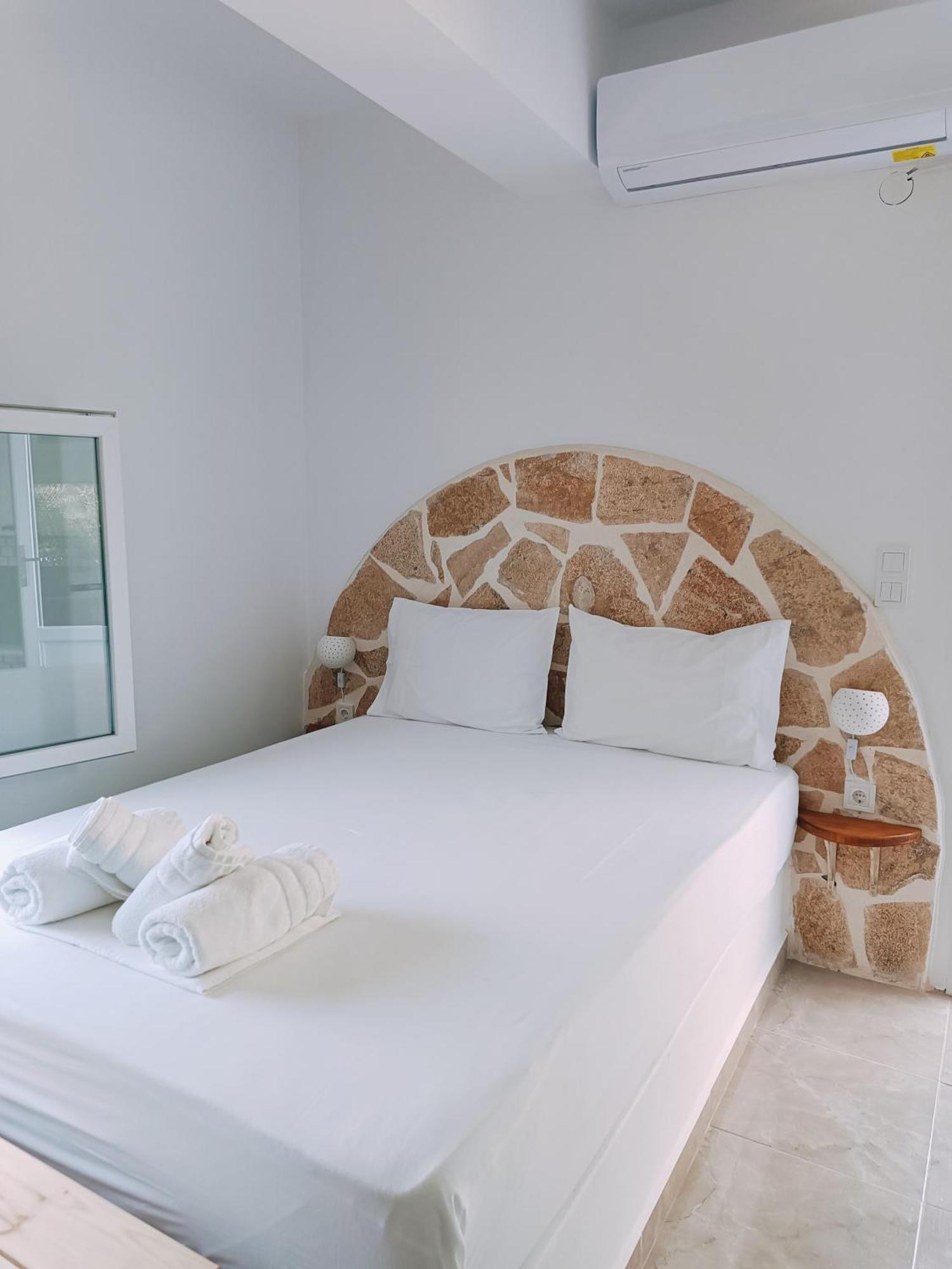 Limniónas The Life Suites מראה חיצוני תמונה