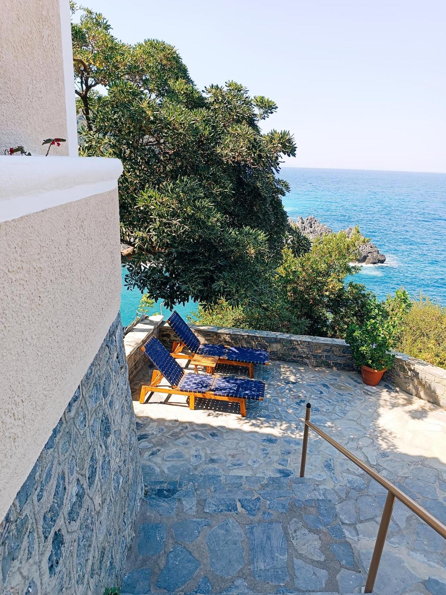 Limniónas The Life Suites מראה חיצוני תמונה